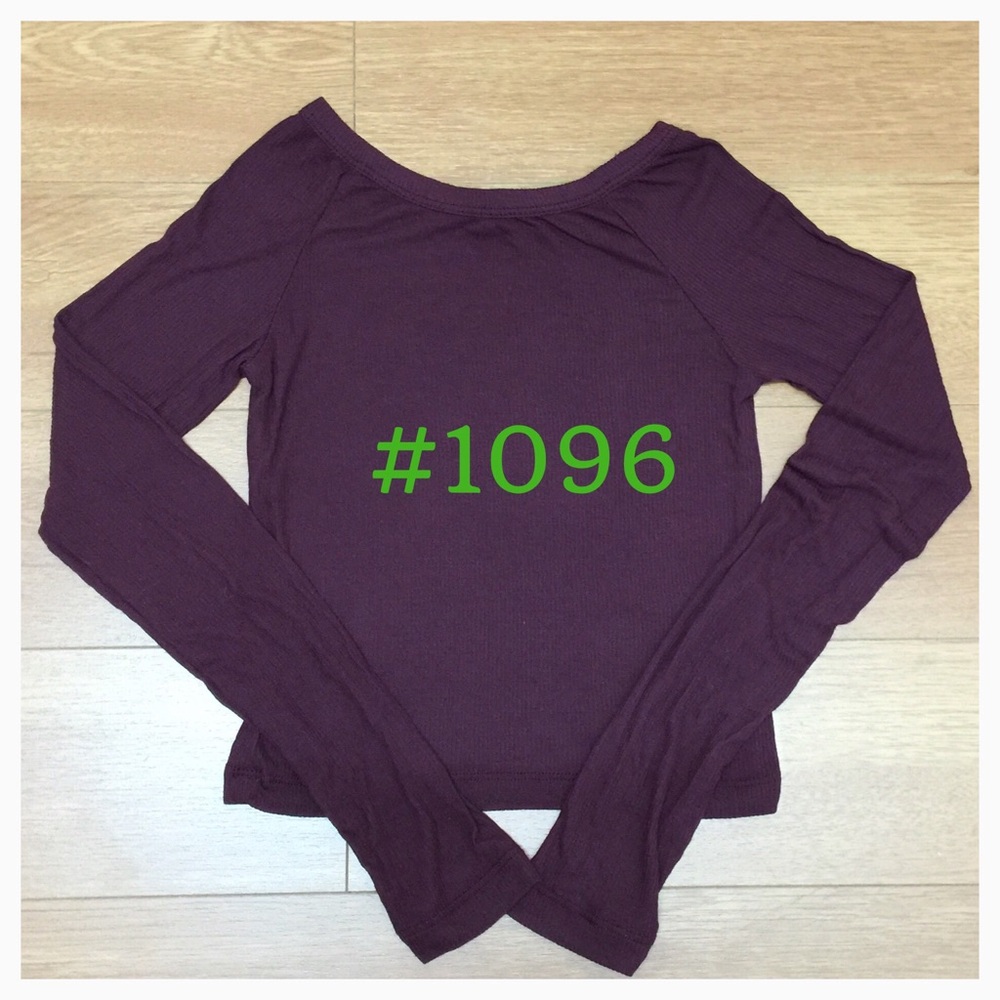 BM Burgundy Crop Top BNWOT